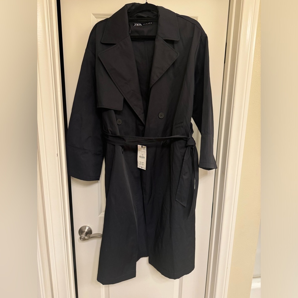 New w/ tags Zara Trench Coat Size Large